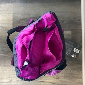 Gym/sport tote